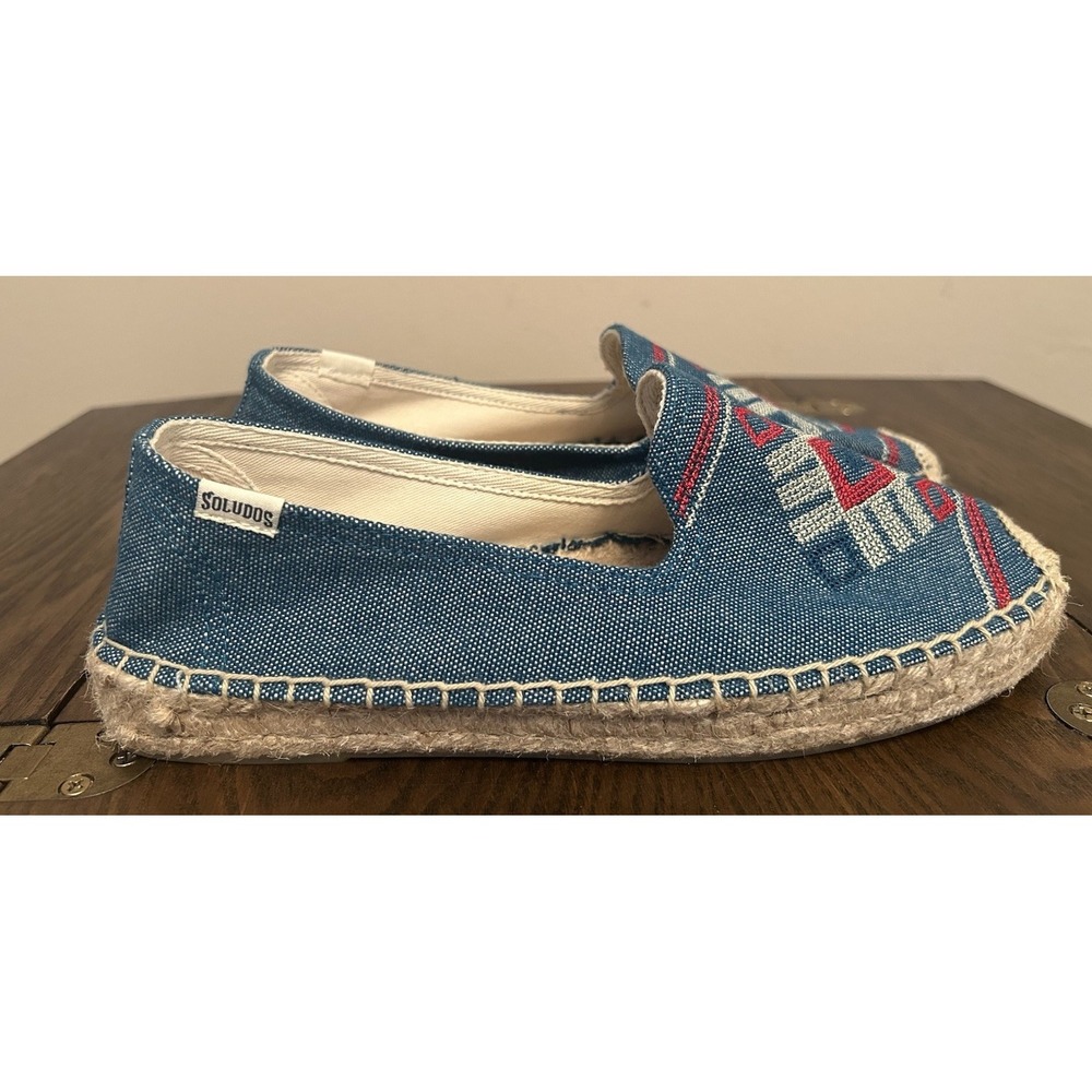 Soludos espadrilles blue canvas shoes Southwestern embroidered Size 8.5 Women's